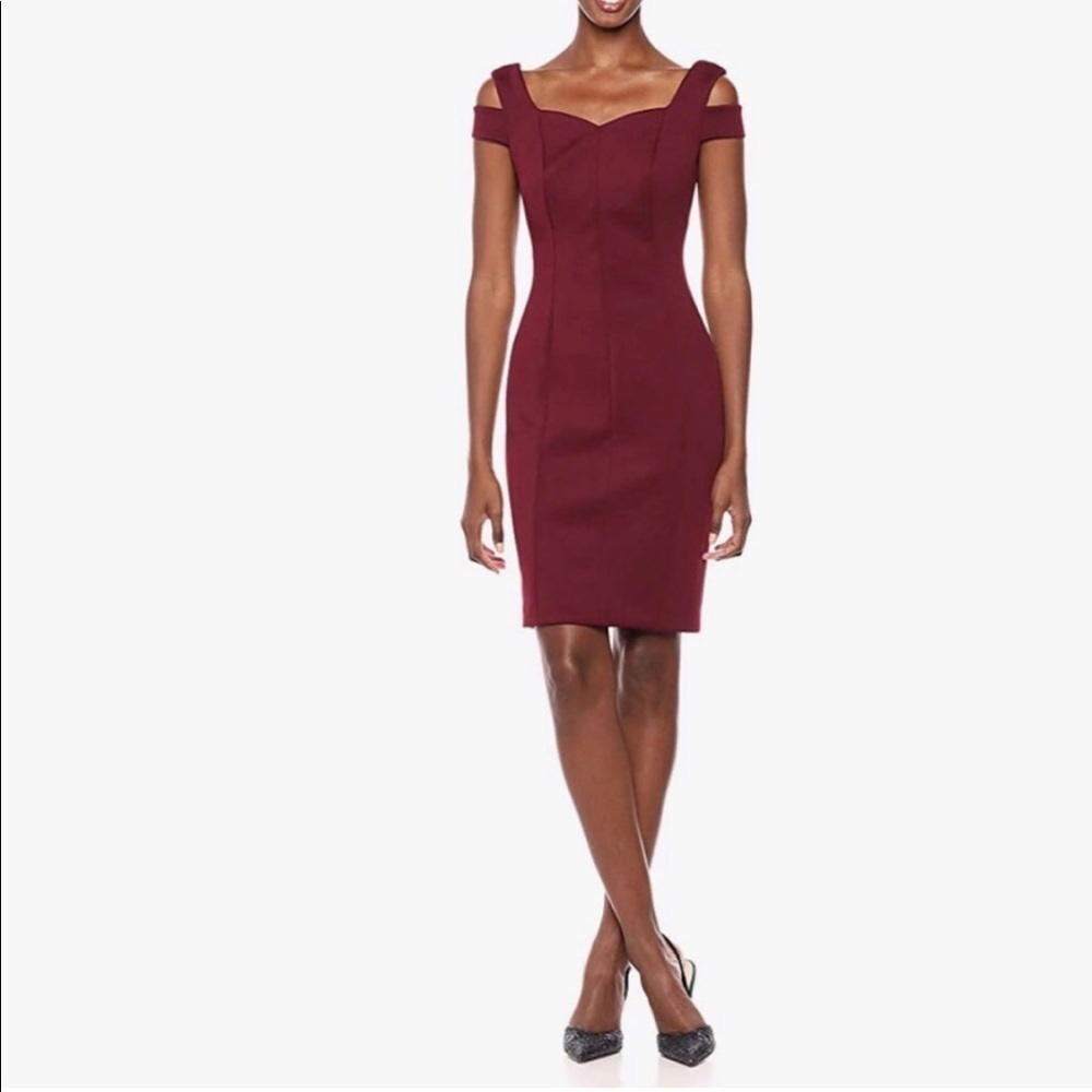 Calvin Klein Sweetheart Cold shoulder sheath dress